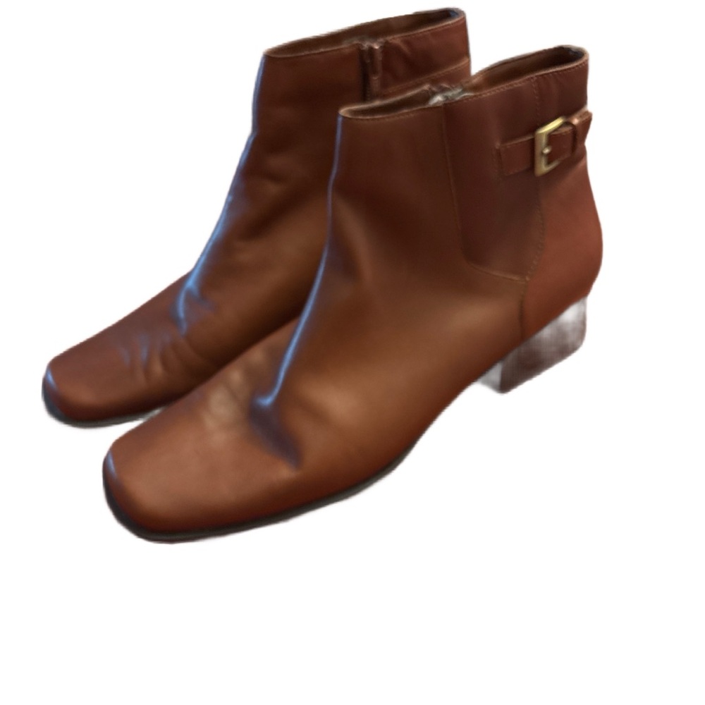 Villager by- Liz Claiborne Marinette Brown Ankle Boots with Gold Buckle Size 9.5
